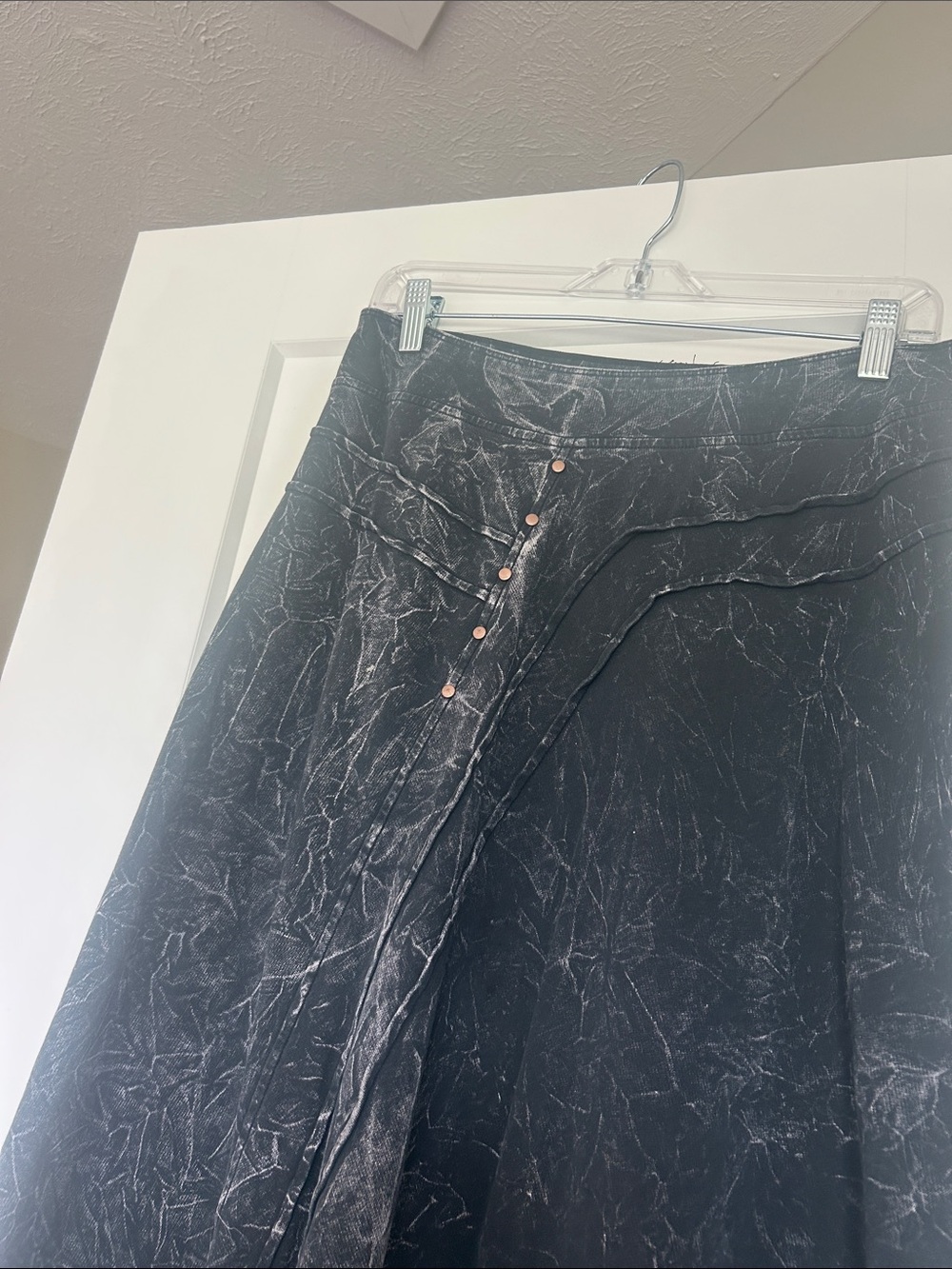 Soft Surroundings Black Marble-Effect Maxi Skirt - Picture 2 of 8